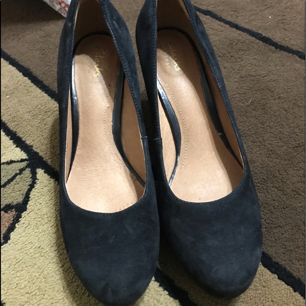 Black suede platform heels